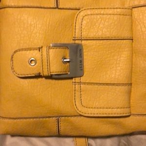 Meet your Posher, Esthefany